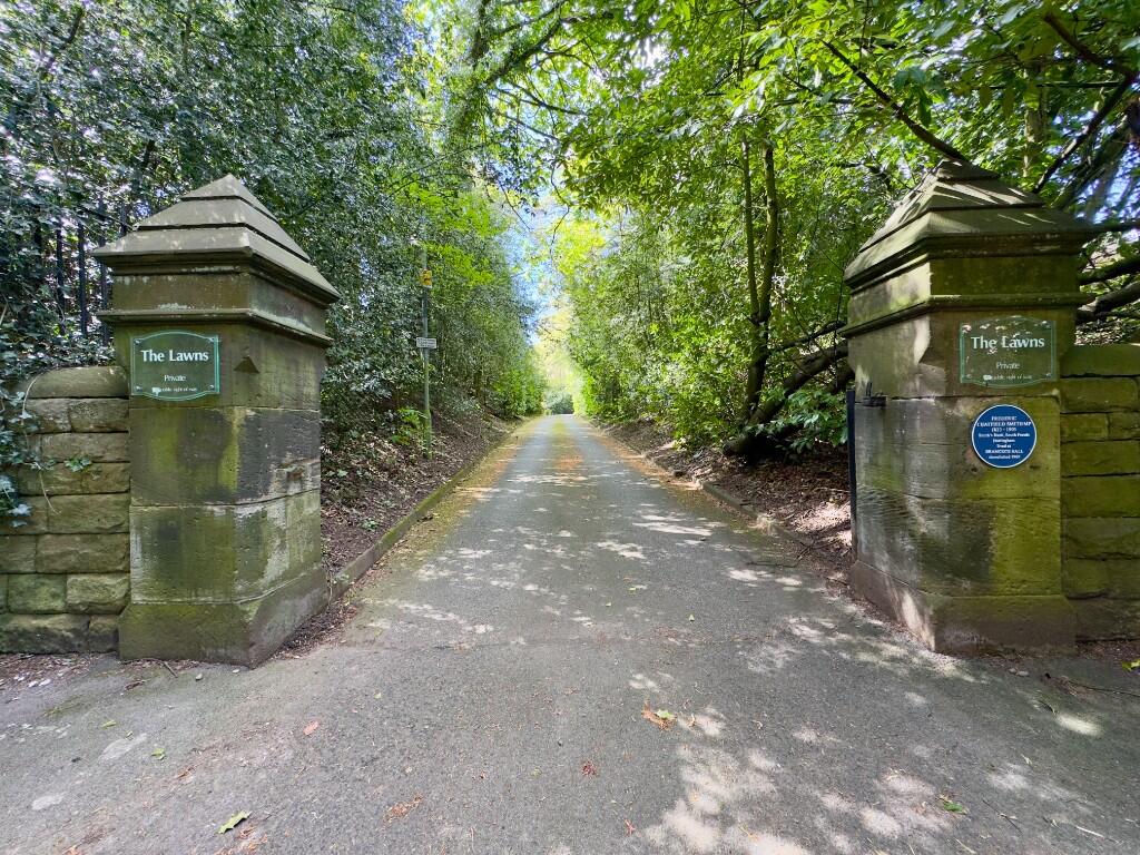 The Lawns, Moss Drive, Bramcote, NG9 photo 4