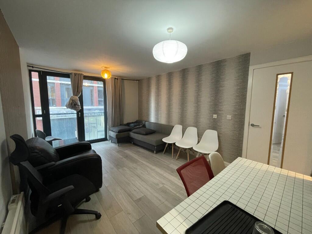 Southside, St. John's Walk, Birmingham, B5 [REF: KhpLlt]