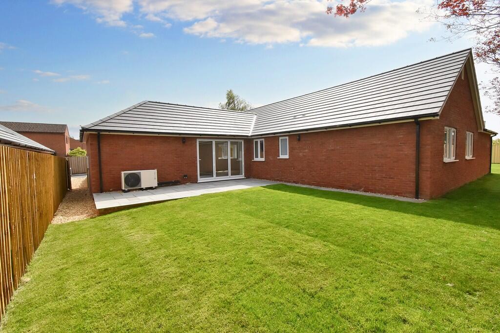 Shooters Close, Caistor, Market Rasen photo 4