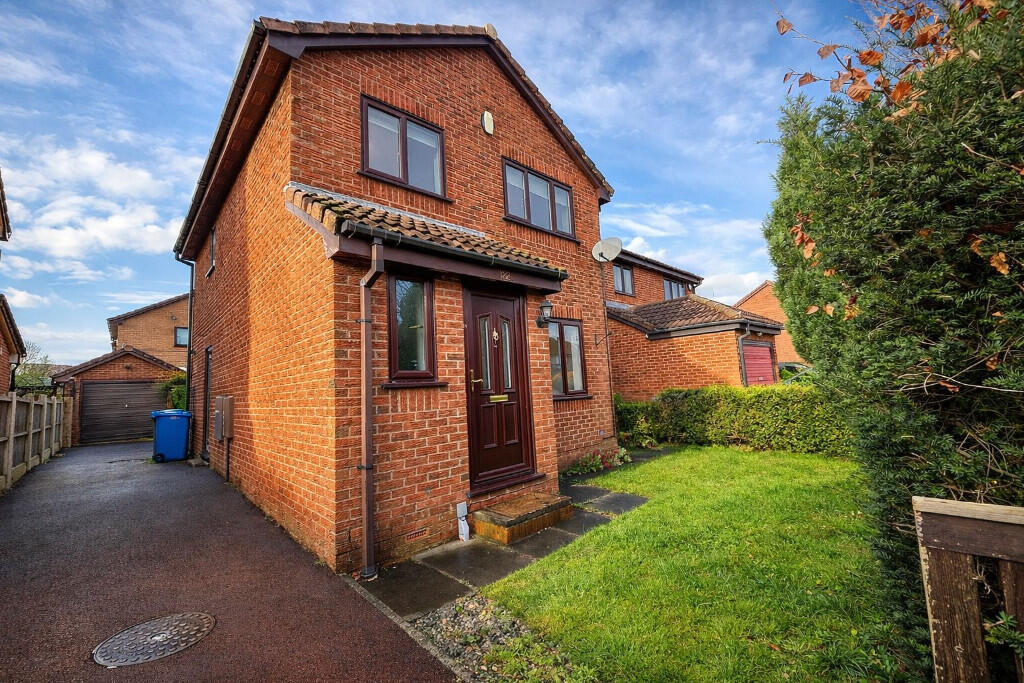 Main image of property: Castle Green, Warrington, Cheshire, WA5