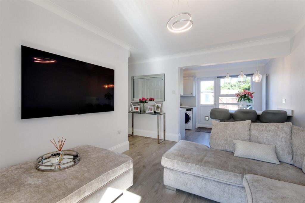 House in Dartford - View 2