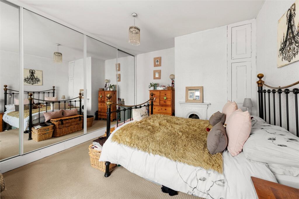 Grantham Road, Sleaford, Lincolnshire, NG34 photo 3