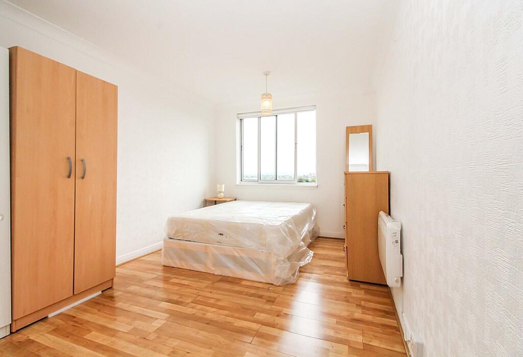 Apartment in London - View 3