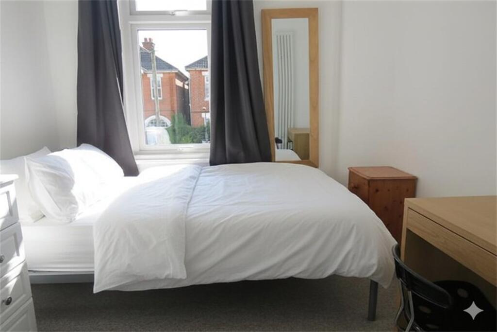 House in Bournemouth - More