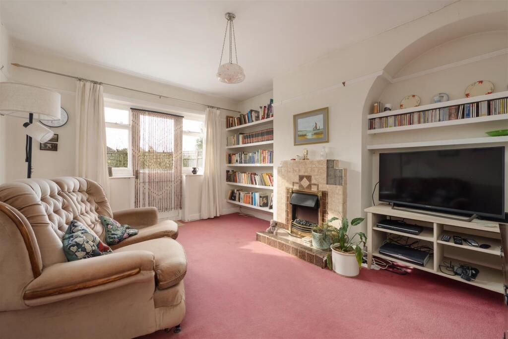Seymour Avenue, Whitstable photo 4