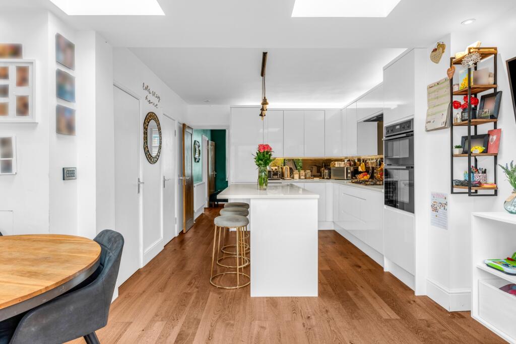 Additional image 6 of Heathcote Avenue, Hatfield, Hertfordshire, AL10