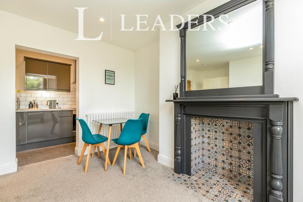 Apartment in Tonbridge - View 4