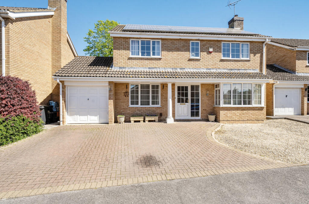 Main image of property: Randall Crescent, Shaw, Swindon, SN5