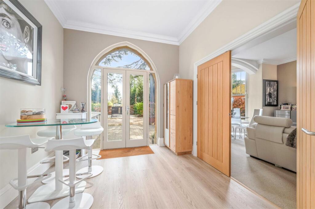 Additional image 6 of Stratford Road, Henley-In-Arden