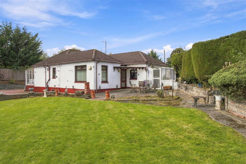 House in Lenzie, Claddens Holdings - View 5