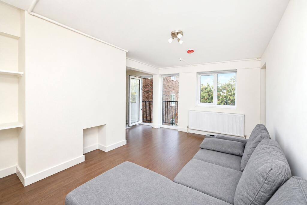 Apartment in London - View 3