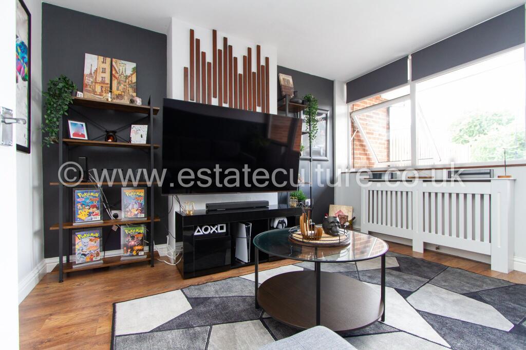 Apartment in Coventry, Upper Stoke - View 5