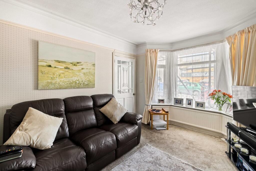 House in Dover - View 2