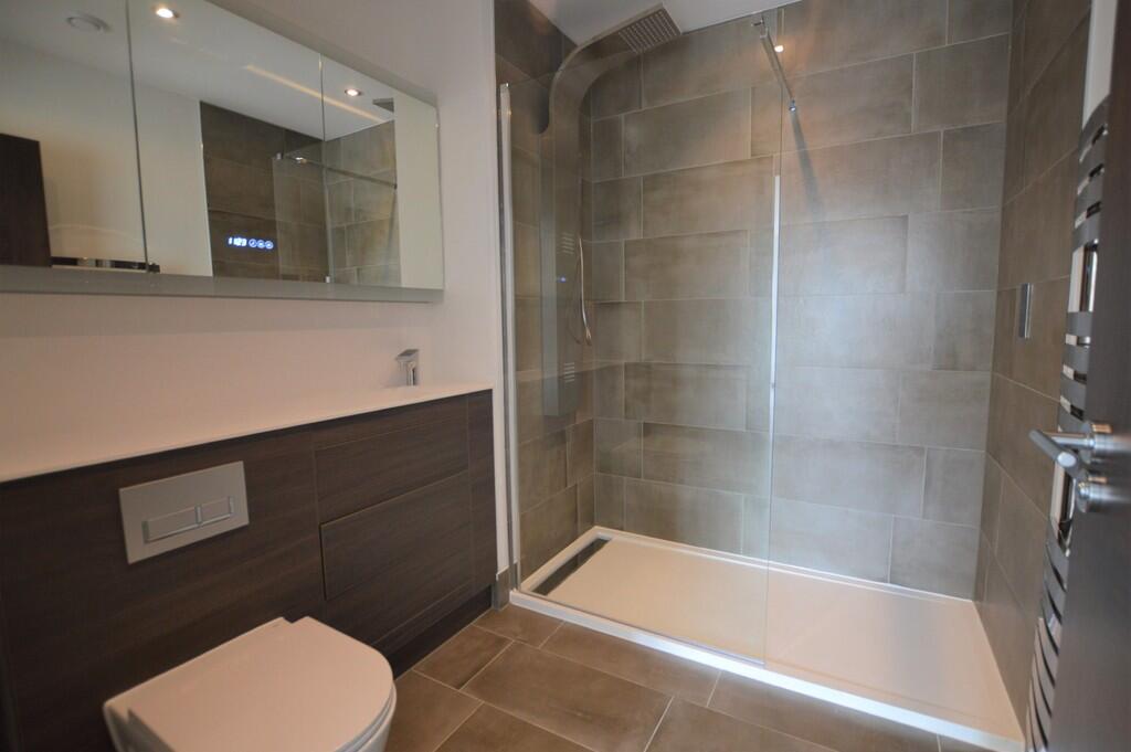 Apartment in Ipswich - View 5