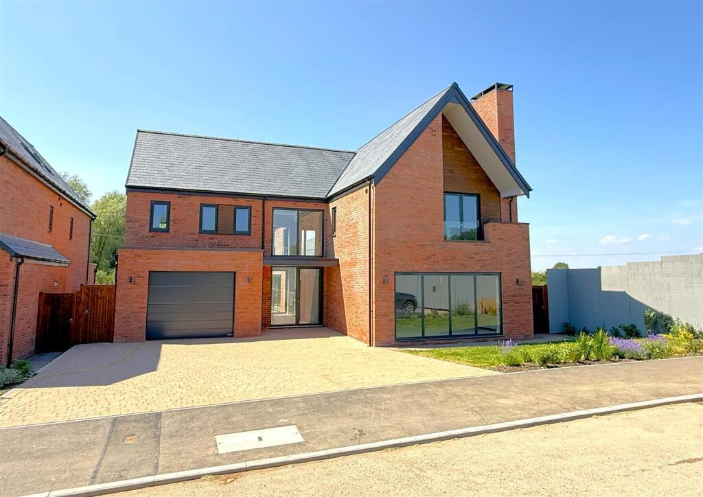 Main image of property: Meadows Lane, Hose