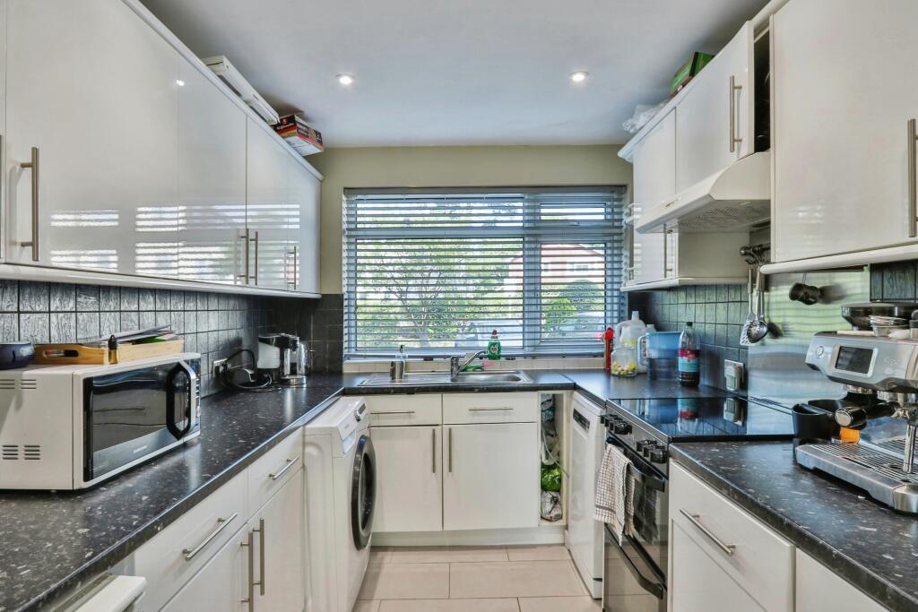 Boscombe Spa Road, BOURNEMOUTH, Dorset, BH5 – pohled 4