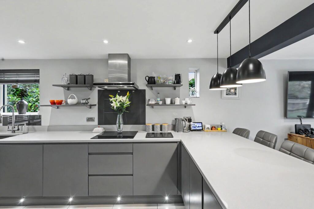 House in Stevenage - View 4