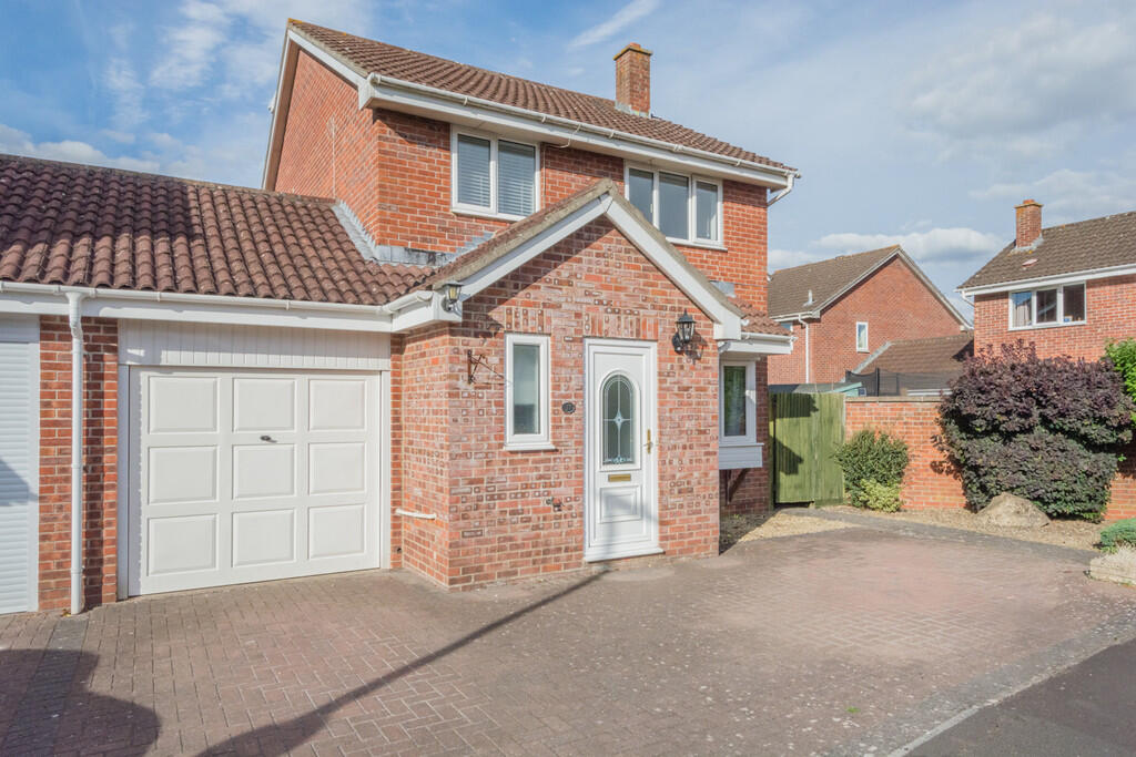 Lydiard Way, Trowbridge