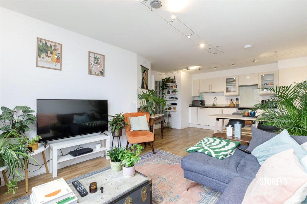 Apartment in London - View 5