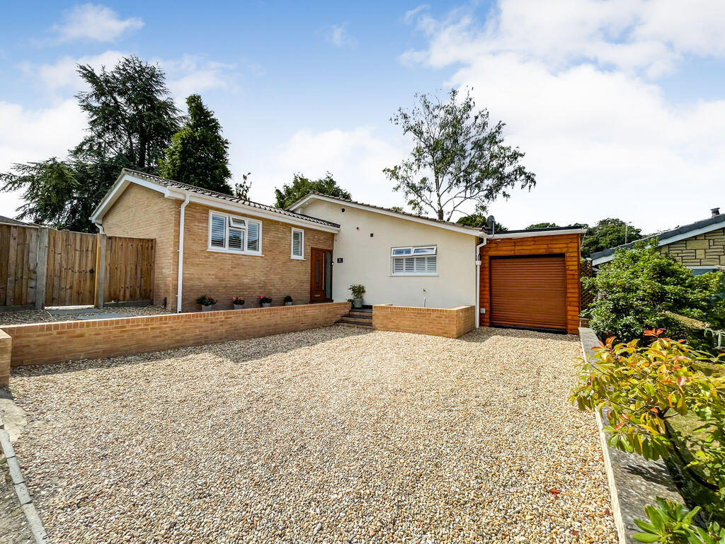 Main image of property: Norman Gardens, Hedge End, SO30