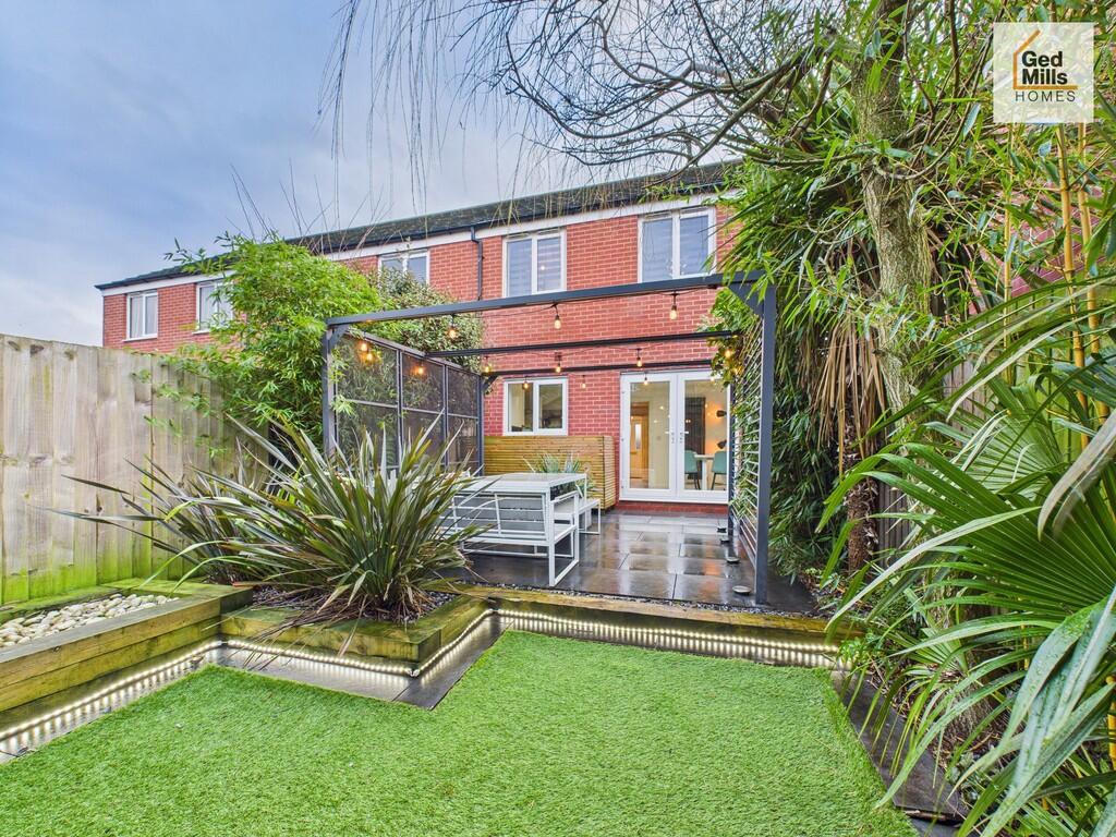 Carnelian Close , Poulton-le-Fylde  photo 4