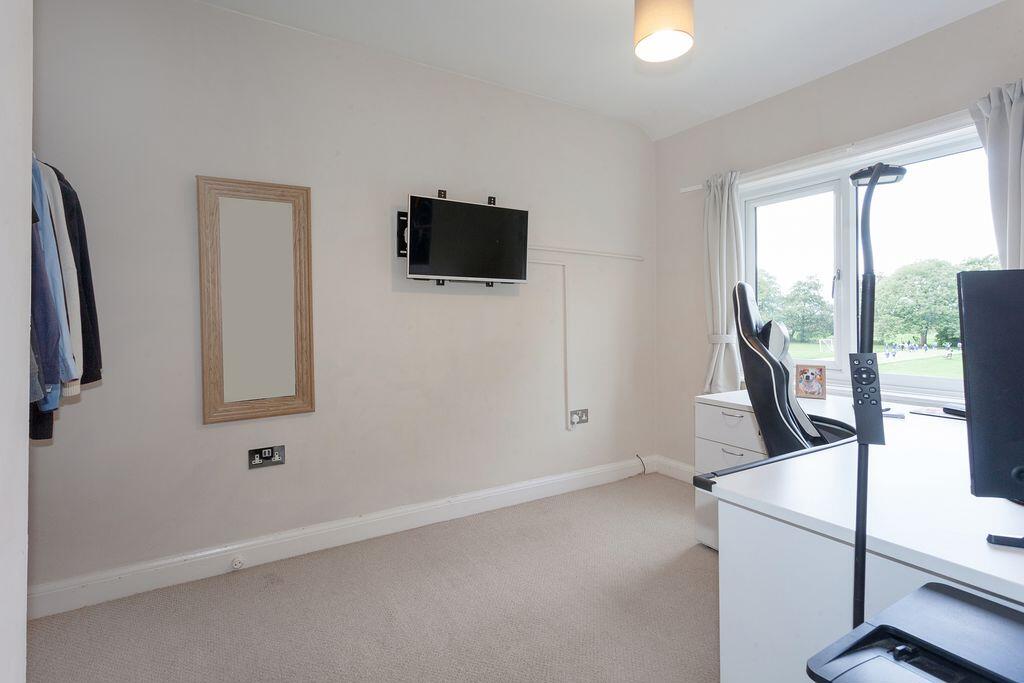 House in Congleton, Mossley - More