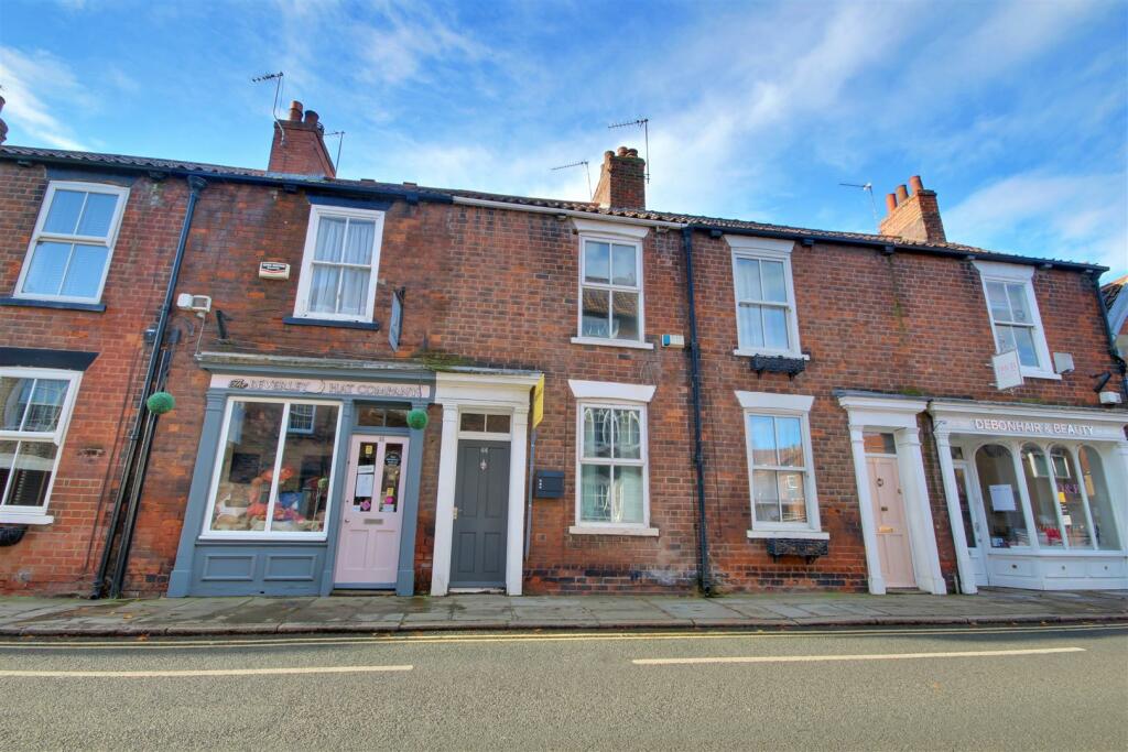 2-bed terraced on Lairgate, Beverley, £199,950