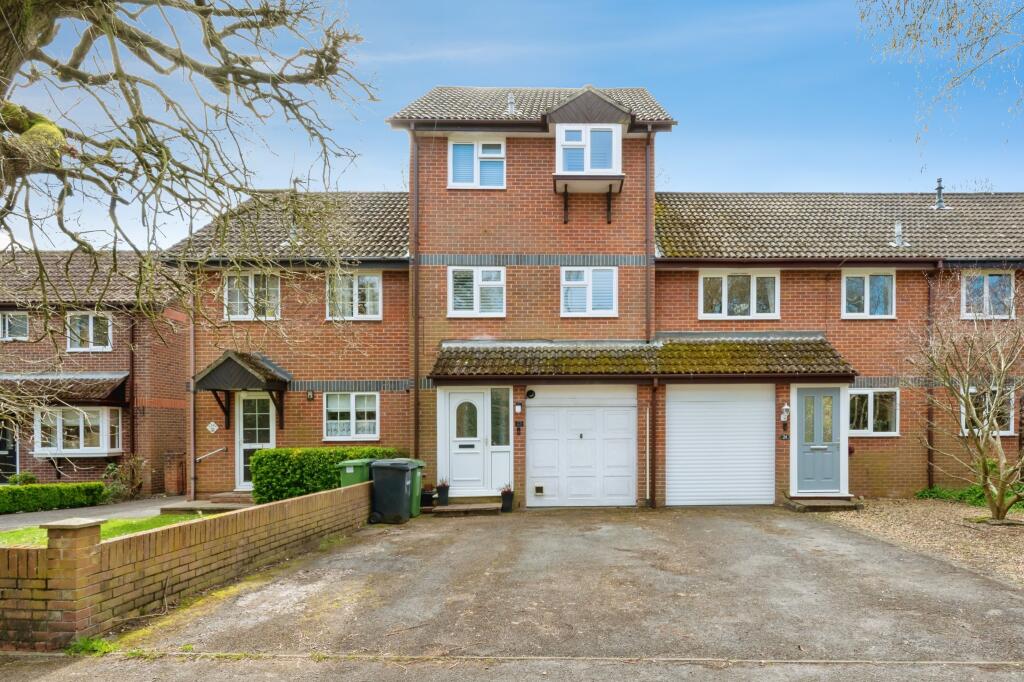 Main image of property: The Badgers, Southampton, SO31