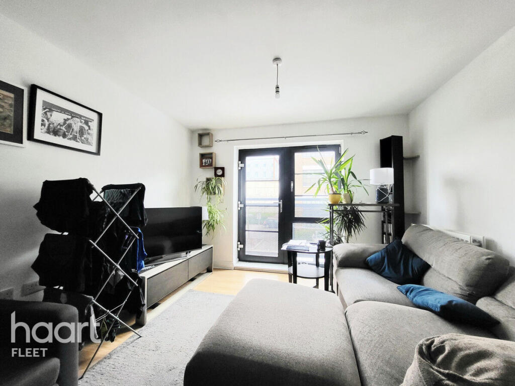 Main image of property: Pond Road, FARNBOROUGH