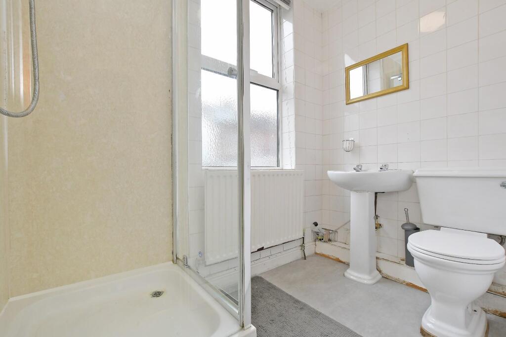 Apartment in Sheffield - More