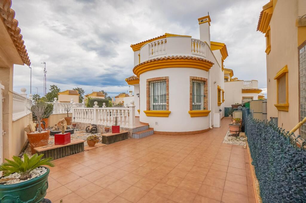 Main image of property: Valencia, Alicante, Guardamar del Segura