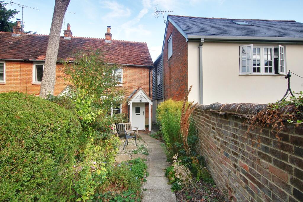Main image of property: Romsey