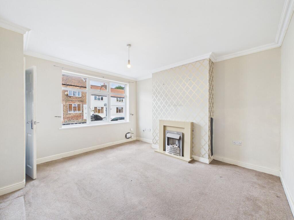 House in Driffield, Little Driffield - More