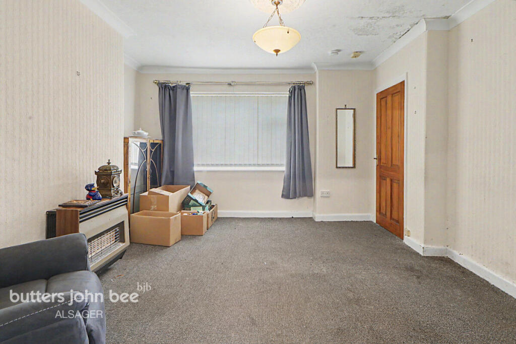 House in Stoke-on-Trent - View 3