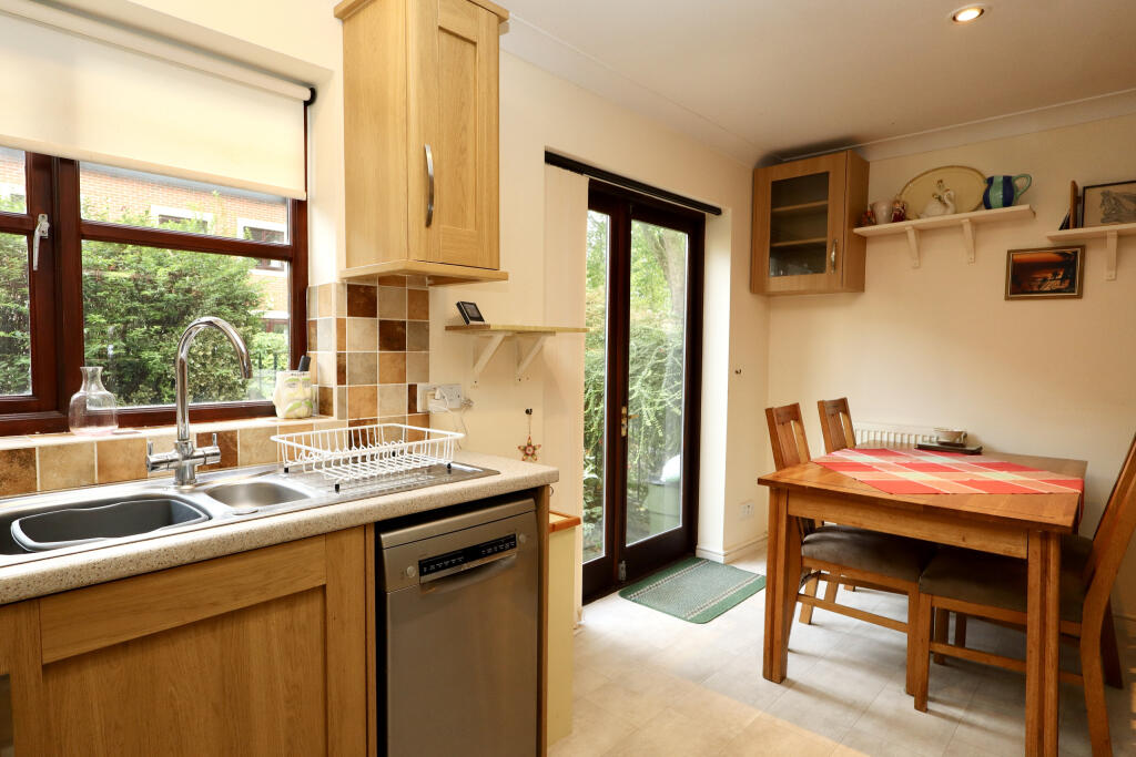 Carlton Mews, Wells photo 3