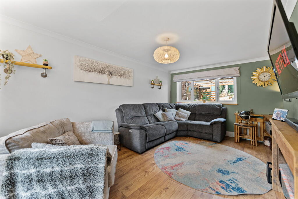 Bartles Hollow, Ketton, Stamford, PE9 3SF photo 3