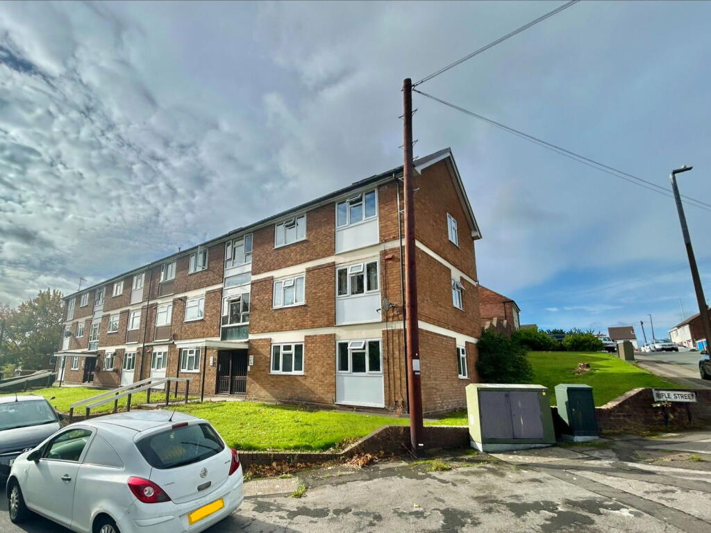 1-bed flat on Horace Street, Coseley, £89,950