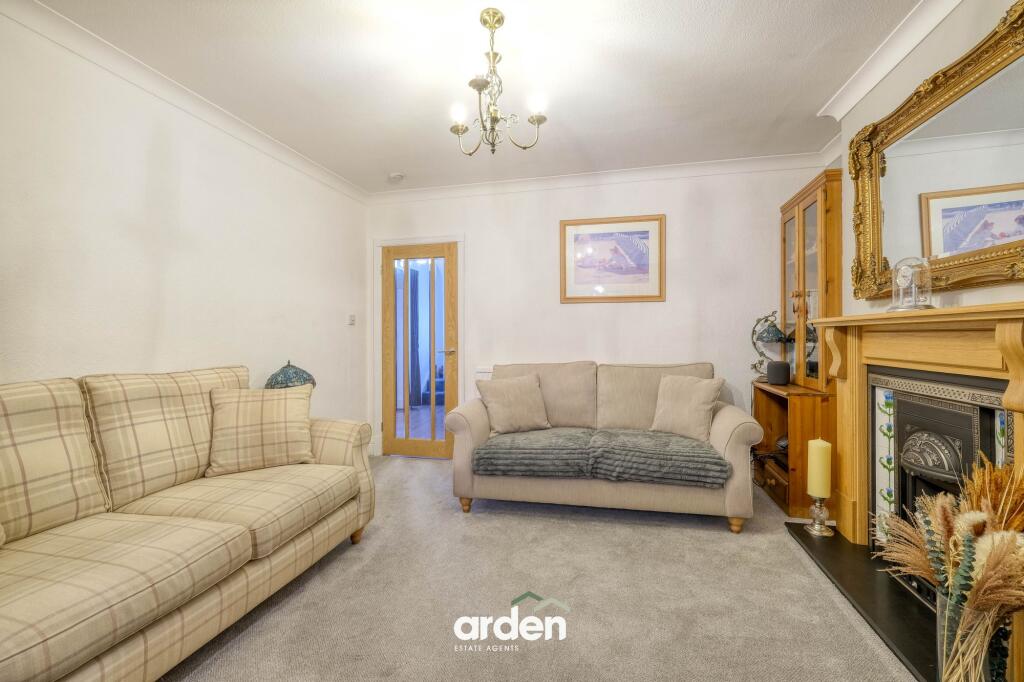 Meadowfield Road, Rubery, B45 photo 5