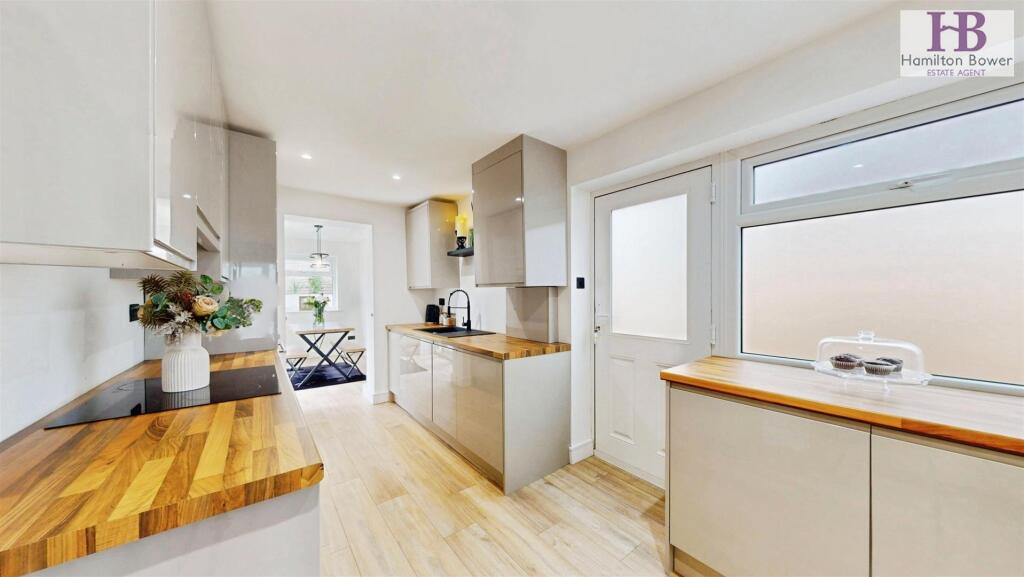 House in Calderdale, West Yorkshire - View 4