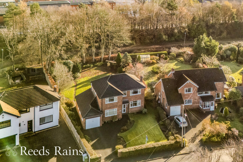 40, Badger Road, Tytherington, Macclesfield, Cheshire, SK10 photo 3