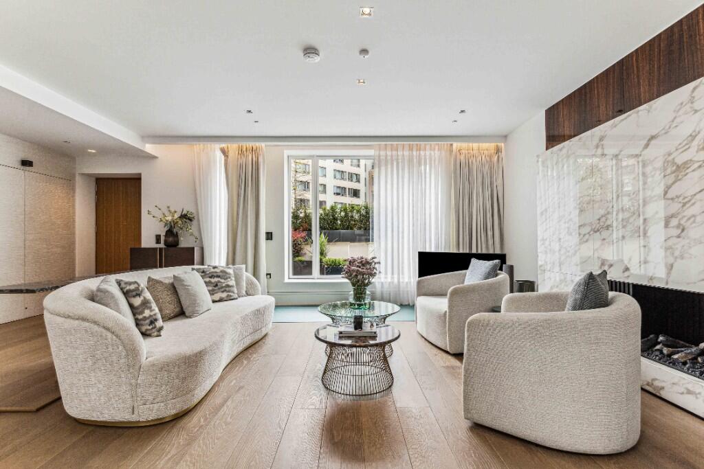 Main image of property: Park Crescent, London, W1B