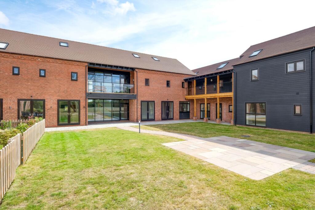 Additional image 32 of Droitwich Road, Bradley Green, B96