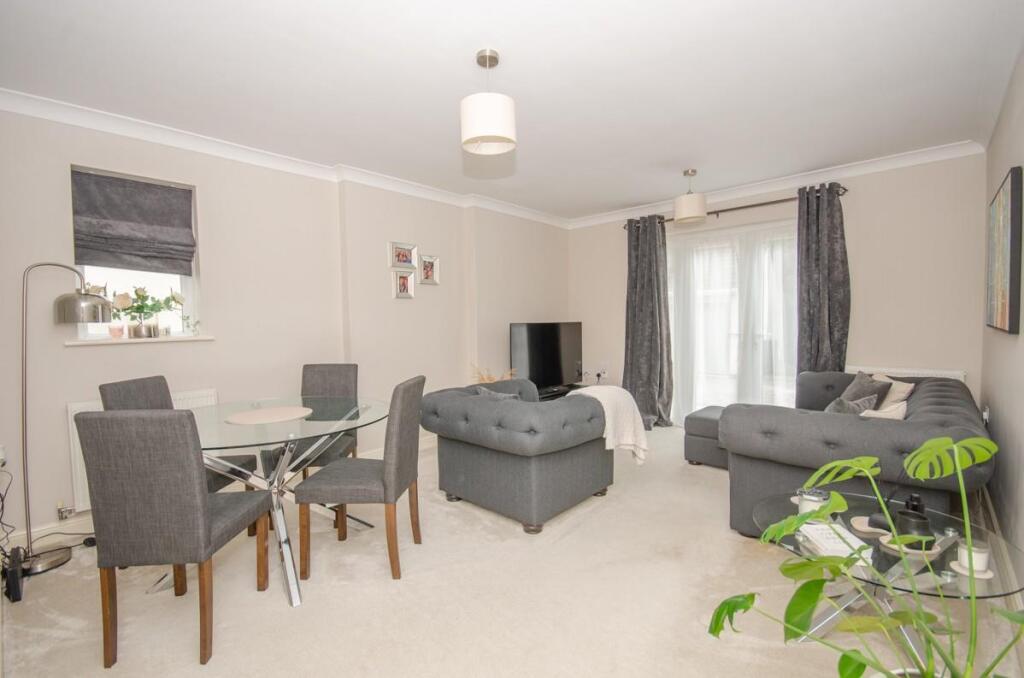 Apartment in Bristol, Staple Hill and Mangotsfield - View 2
