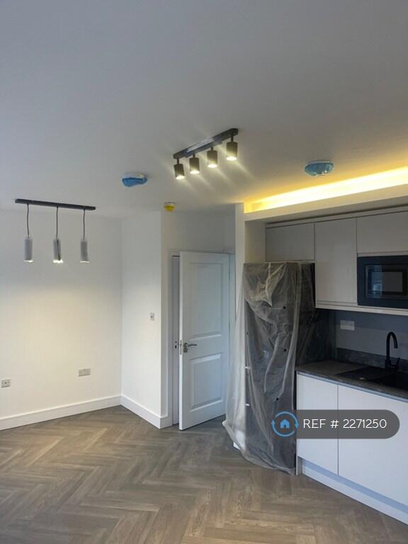 Main image of property: Falloden Way, London, NW11