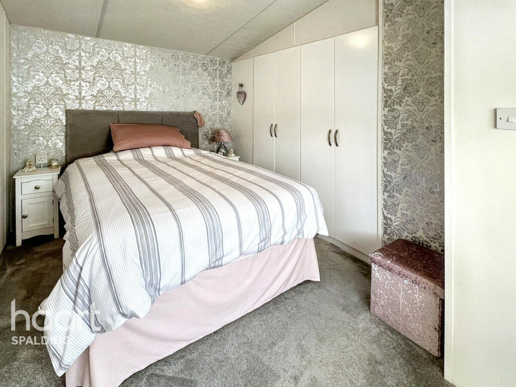 Main image of property: Silverhill Holiday Park, Lutton Gowts