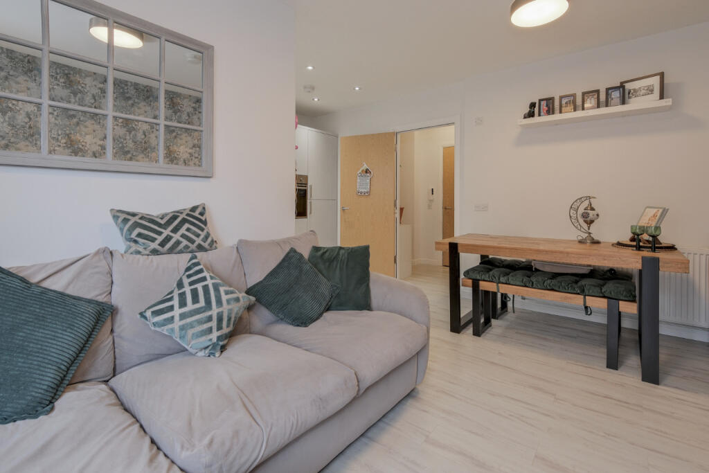 Apartment in Glasgow - View 4