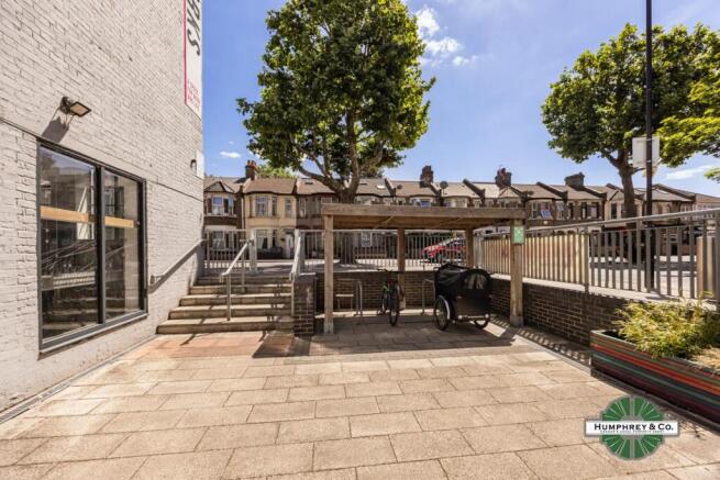 Communal - 7 Creative Works Blackhorse Lane -014.J