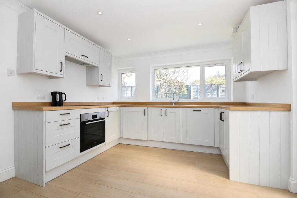 Main image of property: Solent Avenue, Southampton