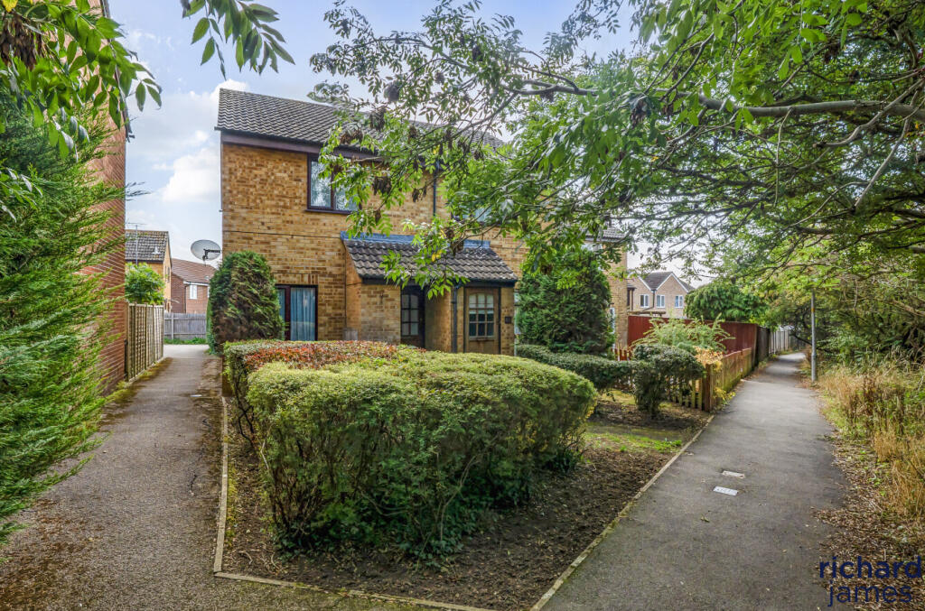 Main image of property: Farne Way, Royal Wootton Bassett, SN4