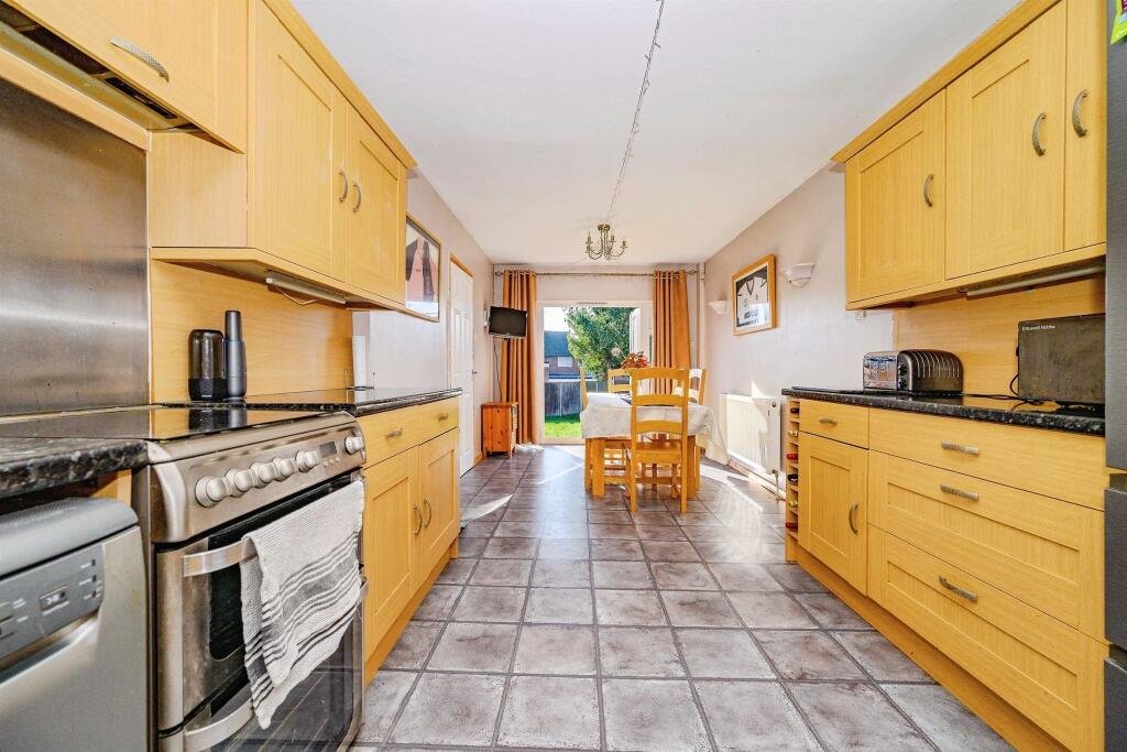 Catherall Road, Luton photo 3